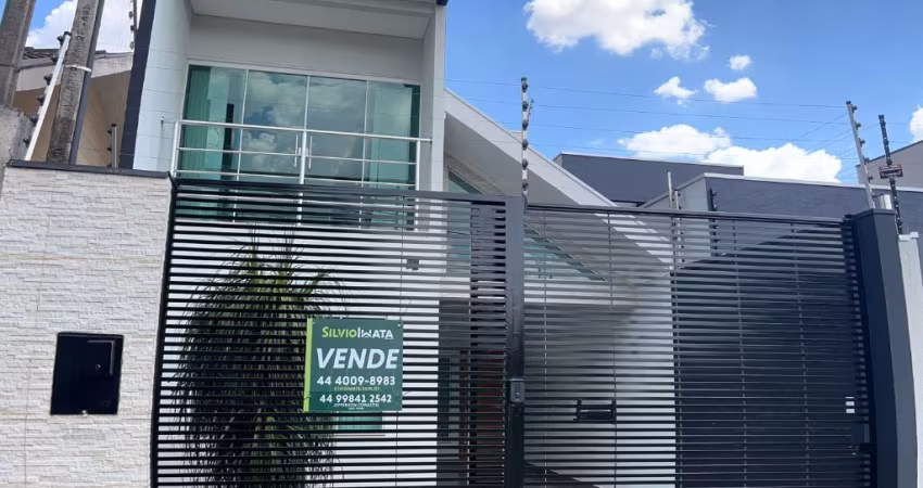 LINDO SOBRADO À VENDA - JD ATAMI