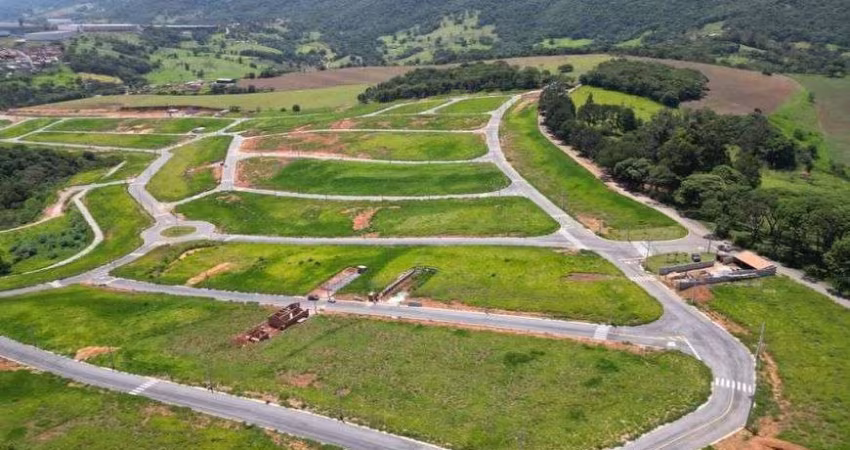 Oportunidade em Extrema | Lotes a partir de 250m² com Lagos e Lazer| Pagamento Facilitado