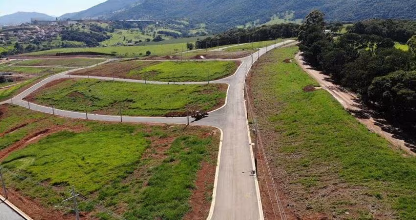 LOTES COMERCIAIS a partir de 250m² em EXTREMA| Área de Lazer e Lagos| Pagamento Facilitado