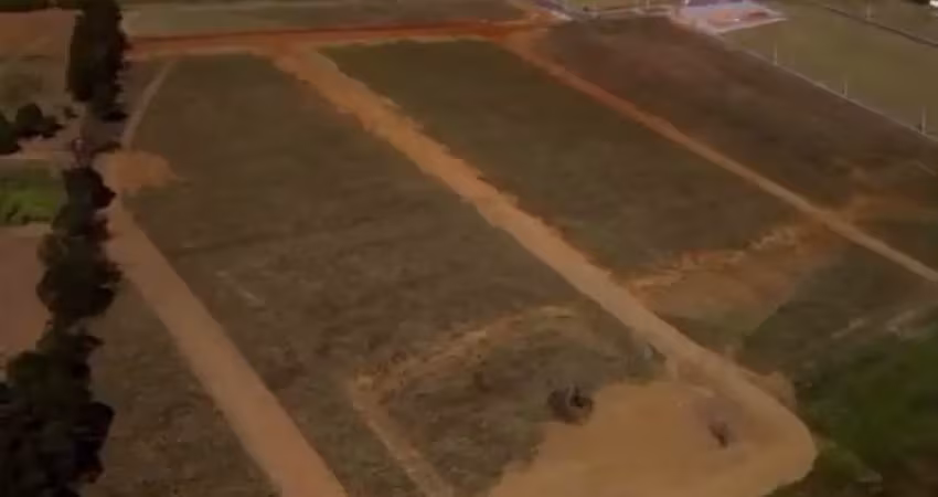 Chácaras de 1000m² em pinhalzinho no circuito das águas | condomínio fechado com área de lazer