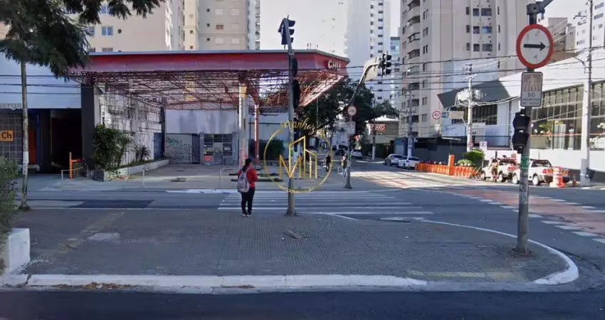 Terreno à venda na Avenida Ibirapuera, Moema, São Paulo