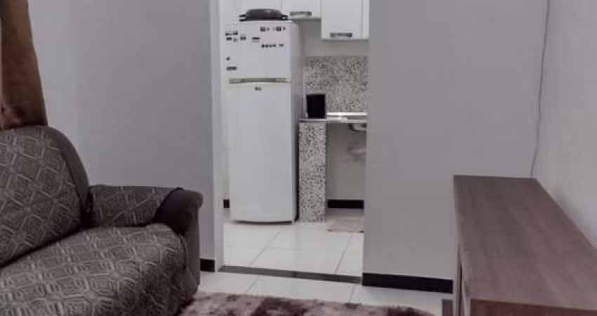 Casa para Locação em Simões Filho, CIA 1 QUADRA 7, 2 dormitórios, 1 banheiro