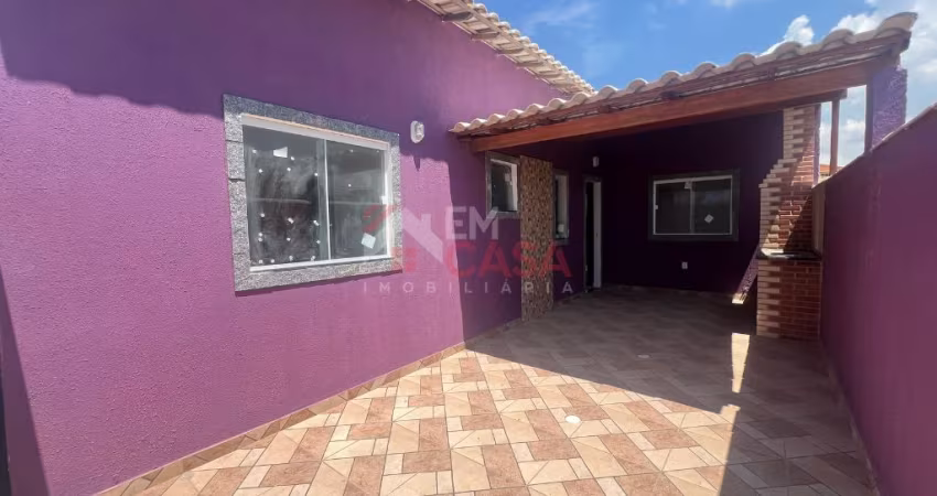 Casa de frente pra Praia em Unamar