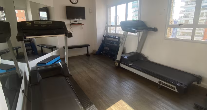 Apartamento 2 dormitórios pronta pra morar com 2 vagas e lazer  no Embaré