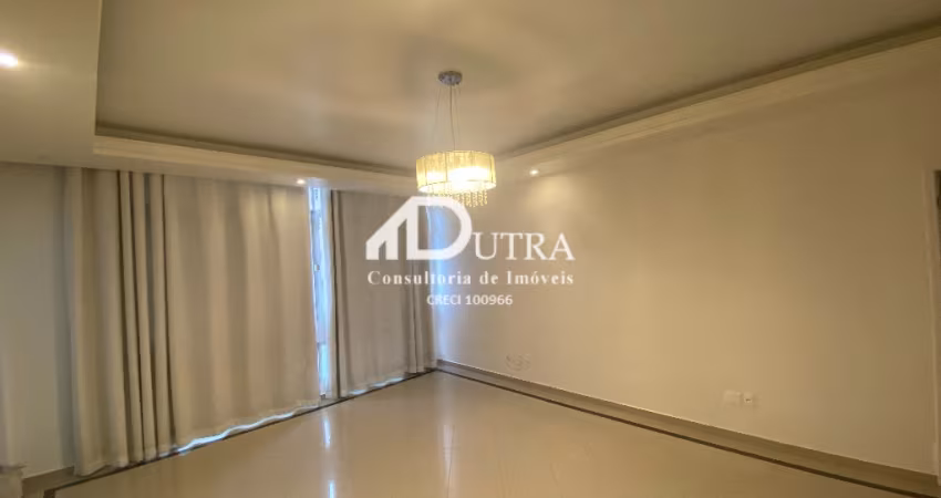 Ótimo apartamento a um quarteirão da praia com 3 dormitórios sendo 1 suíte e vaga coletiva-Boqueirao Santos