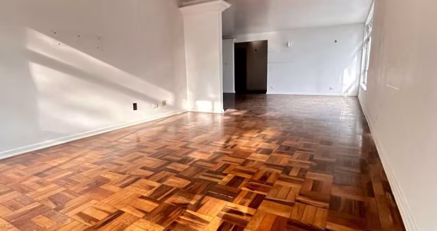 Apartamento de 3 Dormitórios 1 Suíte Próximo à Av. Paulista