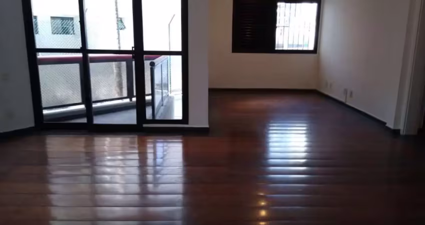 Apartamento com 3 suítes sala com lareira 3 vagas em Indianópolis / Moema