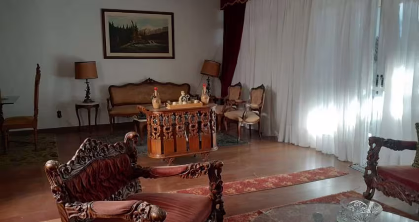Casa 3 dormitórios sendo 1 suíte mais 1 escritório sobrado muito bem localizado em região nobre do Klabin Jardim da Glória Vila Mariana