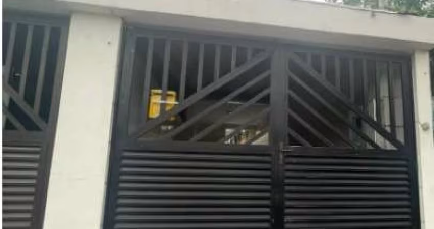 Casa - Padrão, para Venda em São Vicente/SP