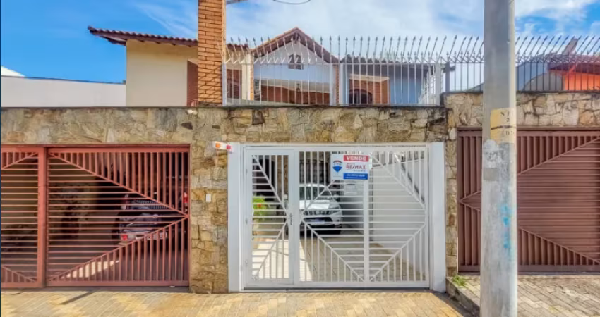 Sobrado Amplo na Vila Barreto – Excelente Localização!