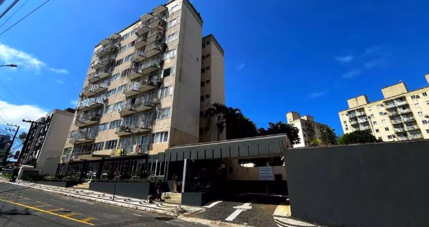 Aluguel Anual: Apartamento 1 quarto, sacada - Pioneiros - Balneário Camboriú