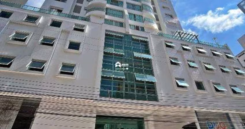 Aluguel Anual: Apartamento 3 suítes mobiliado no centro de Balneário Camboriú.