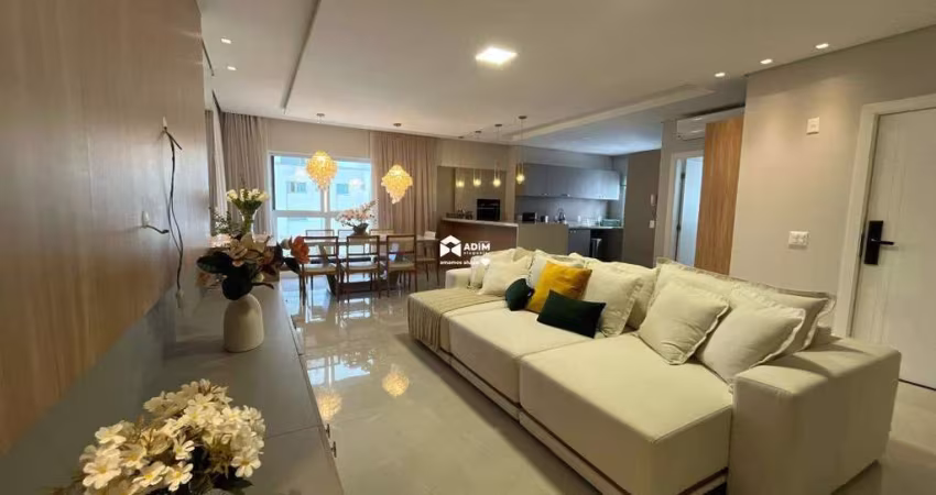 Aluguel anual: Apartamento alto padrão de 3 suítes na Barra Norte em Balneário Camboriú