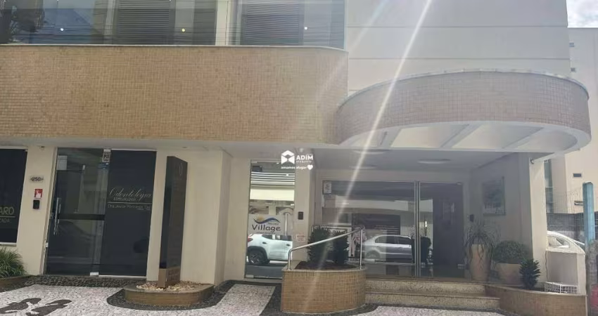 Aluguel anual: Apartamento de 3 quartos, sendo 1 suíte em Balneário Camboriú
