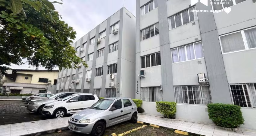 Aluguel Anual: Apartamento 1 quarto Semi mobiliado - Centro de Balneário Camboriú