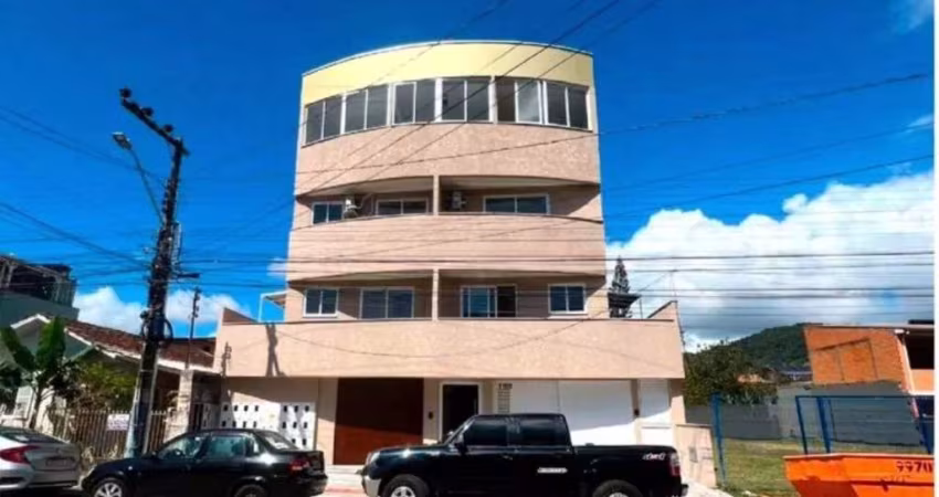 Aluguel Anual: Loft no Bairro das Nações em Balneário Camboriú