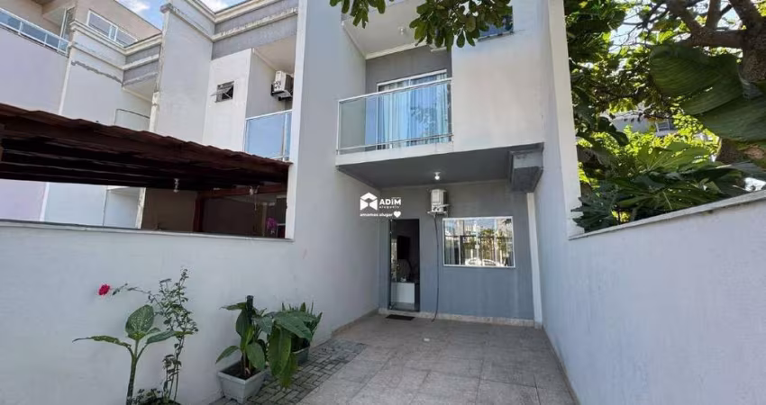 Sobrado para aluguel, 2 suítes, 2 vagas, Morretes - Itapema/SC