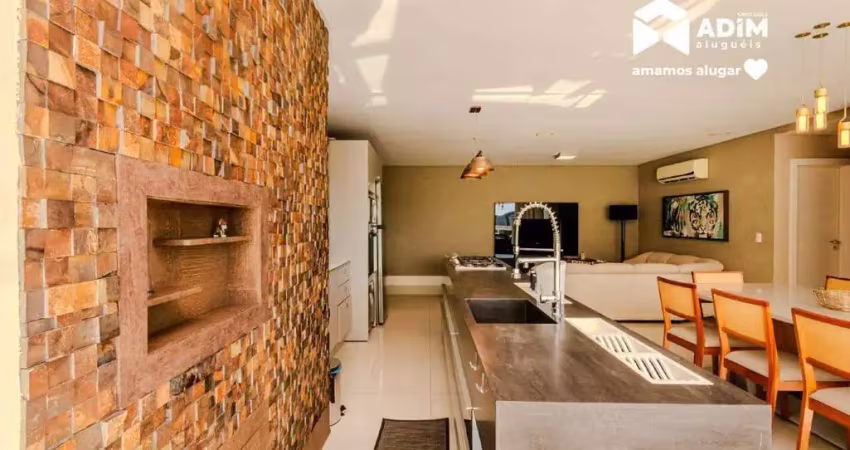 Apartamento no edifício brava beach aroeira com 03 suítes na praia brava em itajaí.