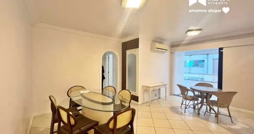 Aluguel anual: apartamento de 2 quartos no centro em balneário camboriú