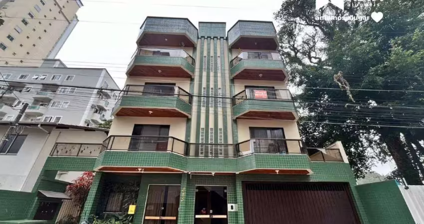 Aluguel anual: apartamento de 2 quartos sendo 1 suíte próximo a praia em balneário camboriú