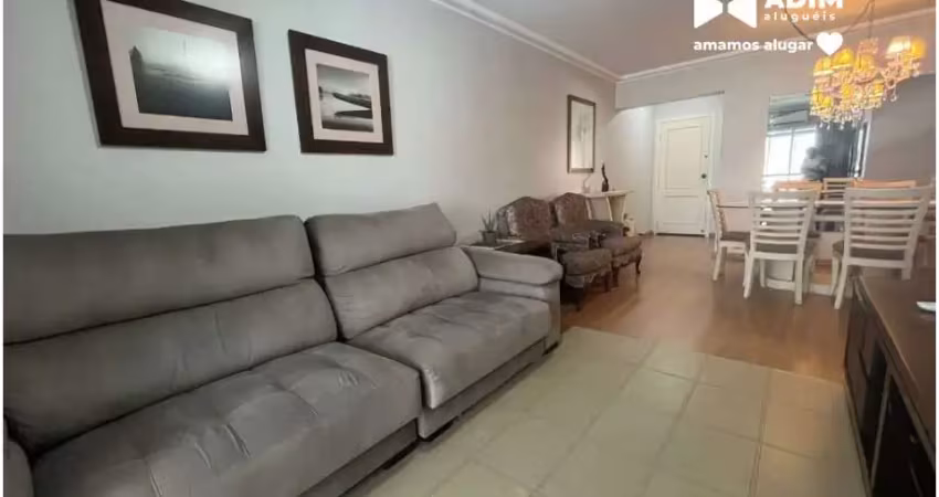 Aluguel anual: apartamento com 03 dormitórios, sacada com churrasqueira, mobiliado e vaga privativa. centro de balneário camboriú