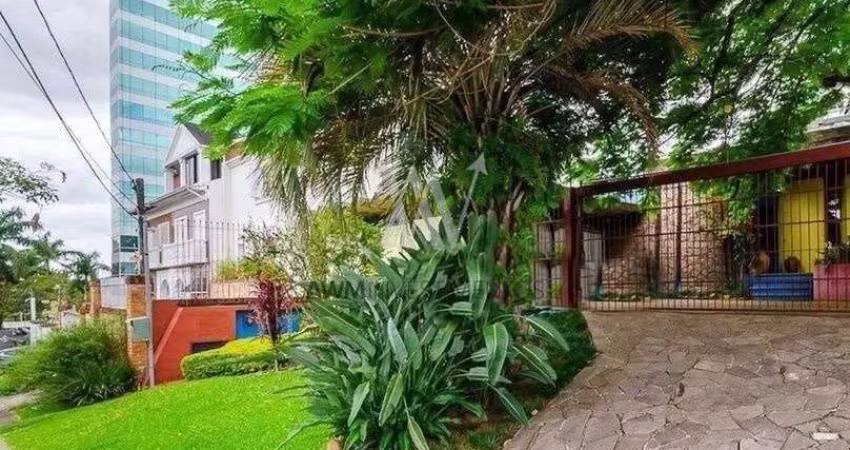 Awm Vende Casa de 4 dormitórios no Bairro Chácara das Pedras. - CA309