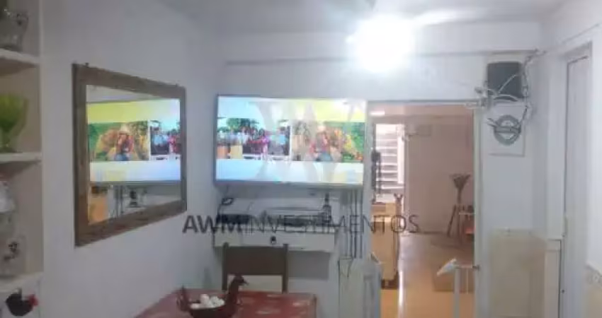 Casa à venda na Rua Jaraguá, 53, Bela Vista, Porto Alegre