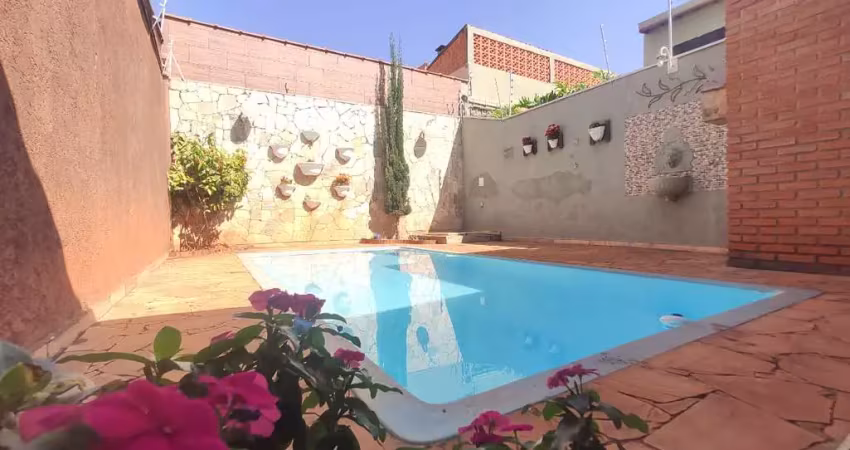 Agradável casa tipo para venda em vila monte alegre com 3 quartos, sendo 1 suíte, 154m²