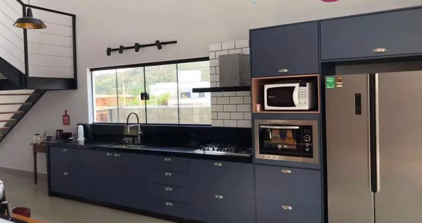 Casa de luxo com 3 suítes e área gourmet no condomínio ibi aram 2