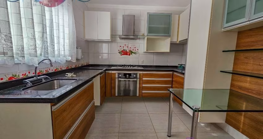 Venda - Condomínio Bella Colonia 2: Sobrado de 3 Quartos sendo 1 Suíte, 2 Salas, 3 Banheiros, 2 Vagas, 89m².