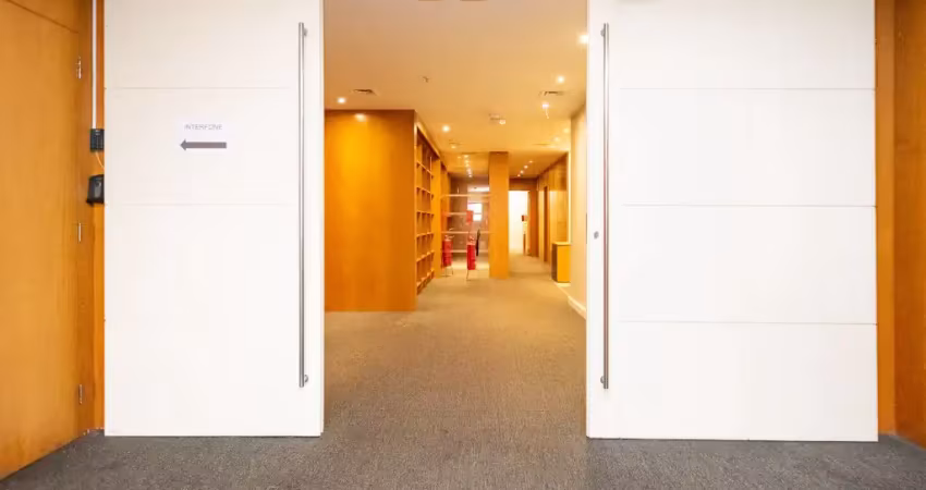 Sala comercial com 8 salas para alugar na Avenida Rio Branco, 110, Centro, Rio de Janeiro