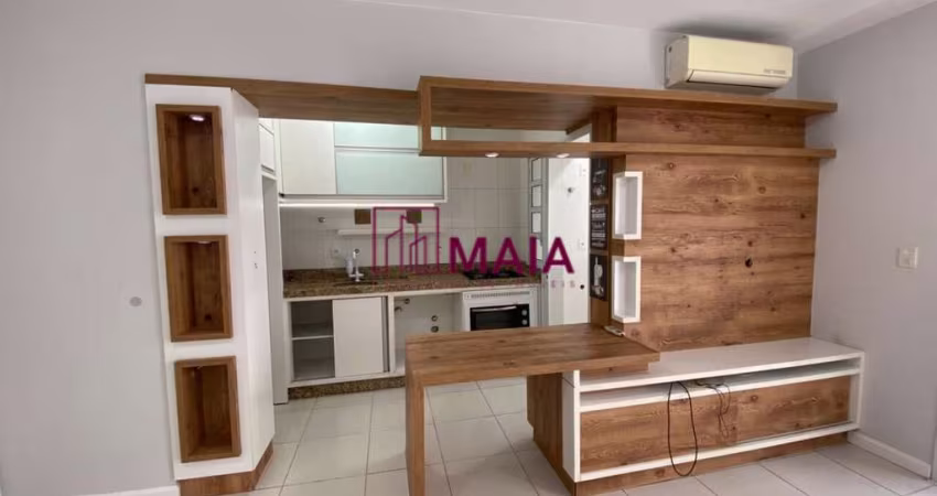 Apartamento à venda no bairro Barreiros - São José/SC