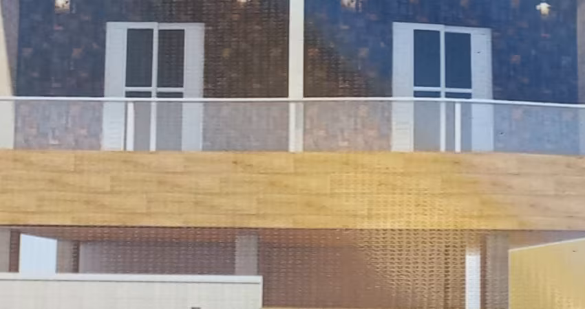 Inda casa sobreposta alta no bairro Esplanada dos Barreiro em São Vicente.