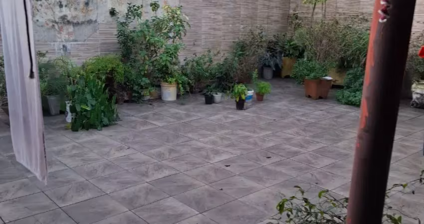 Uma excelente oportunidade casa na vila margarida em são vicente  3 quartos.