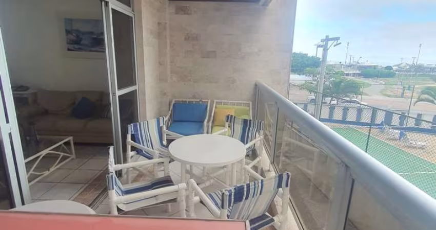 Apartamento para Venda em Cabo Frio, Algodoal, 3 dormitórios, 1 suíte, 2 banheiros, 2 vagas
