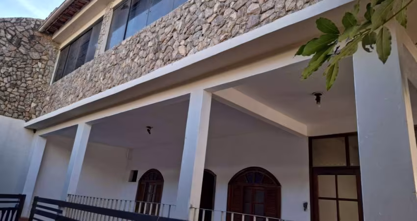 Ponto Comercial para Locação em Cabo Frio, Jacaré, 10 dormitórios, 5 banheiros, 6 vagas