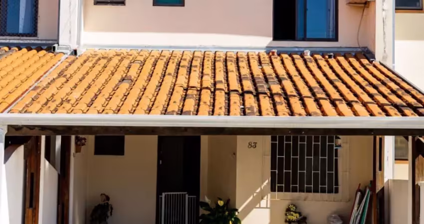 Casa em condomínio fechado com 3 quartos à venda na Rua Goiânia, 1597, Cajuru, Curitiba