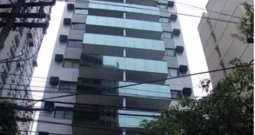 MIOLO DE ICARAI- 2 quartos, suite  e 1 vaga - Segunda quadra da praia de Icarai - Pereira da Silva - 1.064 mil