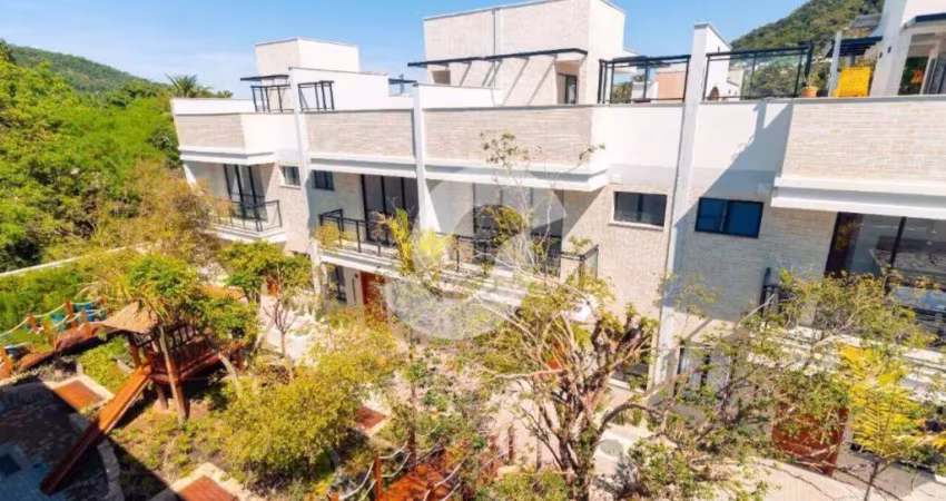 Sobre casa em condominio, com 190 m² , 4 quartos e vaga  em Itapu-Niteroi