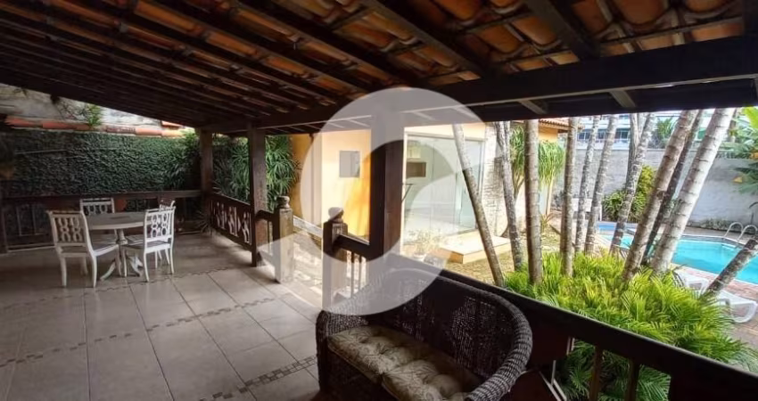 Casa com 4 quartos no UbaVI 375 m² por R$ 1.650.000 - Itaipu - Niterói/RJ