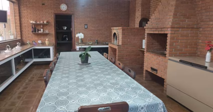 Casa para Venda em São Paulo, Belenzinho, 6 dormitórios, 3 suítes, 8 banheiros, 8 vagas