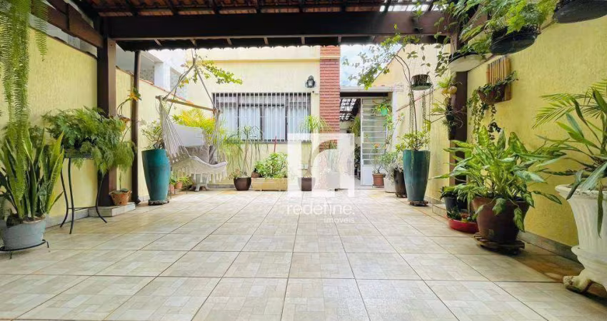 Lindo Sobrado com 4 dormitórios (2 suítes) e 4 vagas à venda, 148 m² por R$ 1.375.000 - Vila da Saúde - São Paulo/SP