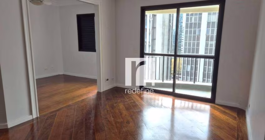Apartamento no Itaim Bibi com 90m² 3 dormitórios (01 suíte) 02 vagas de garagem, disponível para Locação. PACOTE: R$ 9.616,00
