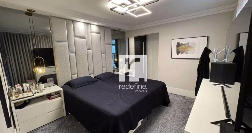 Apartamento mobiliado, com 4 dormitórios (2 suítes) e 2 vagas à venda, 247 m² por R$ 2.968.000 - Aclimação - São Paulo/SP