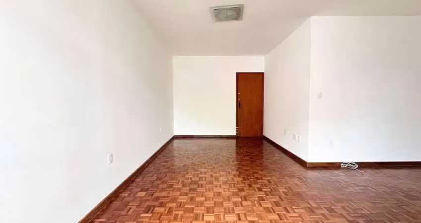 Oportunidade!!! apartamento localizado no bairro são mateus, perto de tudo!