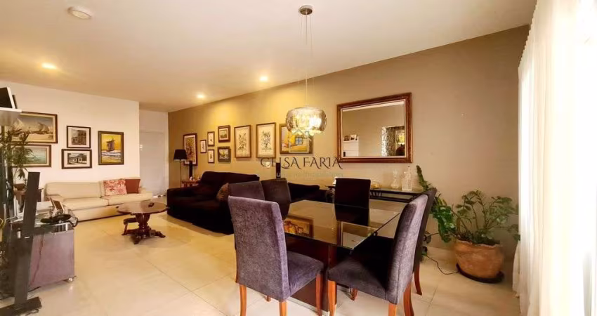 Casa Térrea em Condomínio Mobiliada com 3 Suítes para Locação
