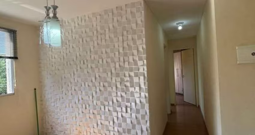 BELÍSSIMO APTº NO QUARTO ANDAR - PORTARIA 24 HRS