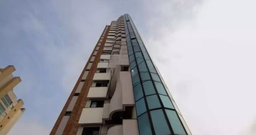 Apartamento para Venda em São Paulo, Vila Antonieta, 3 dormitórios, 3 suítes, 4 banheiros, 2 vagas