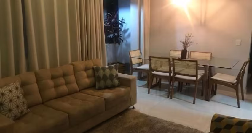 Casa a venda,  de 3 dormitórios Vila Moinho Velho ( SACOMÃ ZONA SUL )