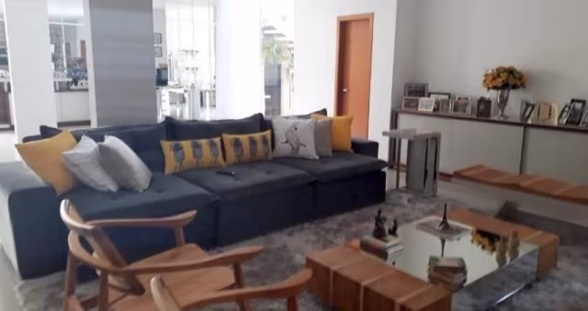 Ótima casa de 3 dormitórios Vila Yara Osasco